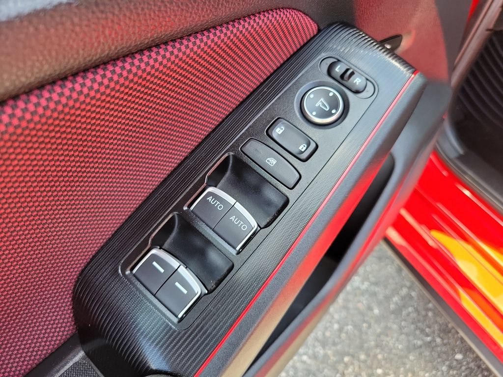 2025 Honda Civic Si - Photo 17