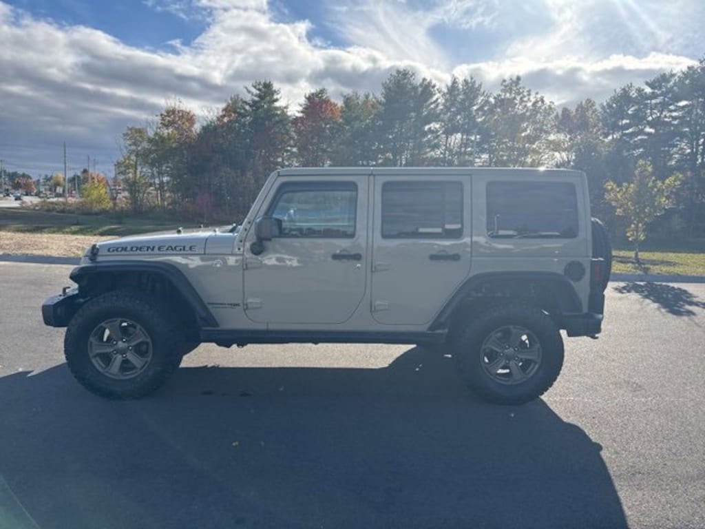 Used 2018 Jeep Wrangler JK Unlimited Golden Eagle