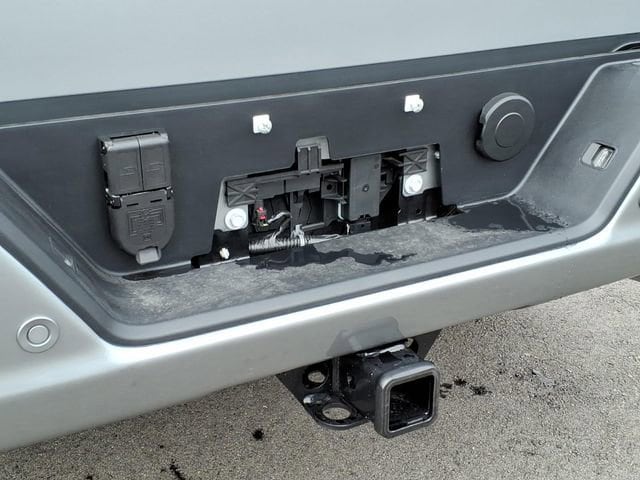 2026 GMC Sierra 1500 AT4 - Photo 6