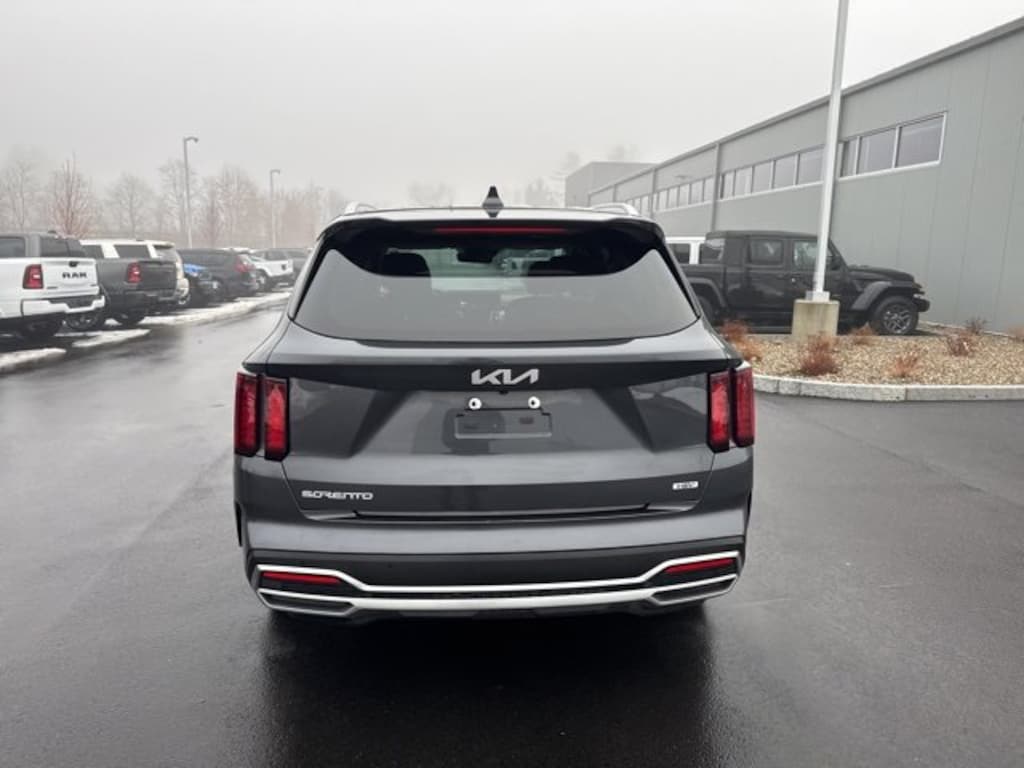 Used 2023 Kia Sorento Hybrid EX