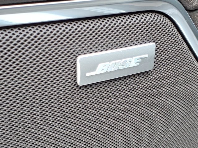 2026 GMC Sierra 1500 SLT - Photo 24