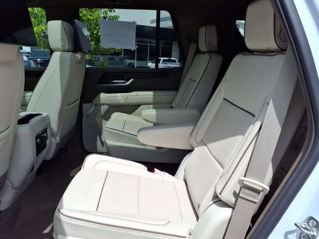 2026 GMC Yukon Denali - Photo 11