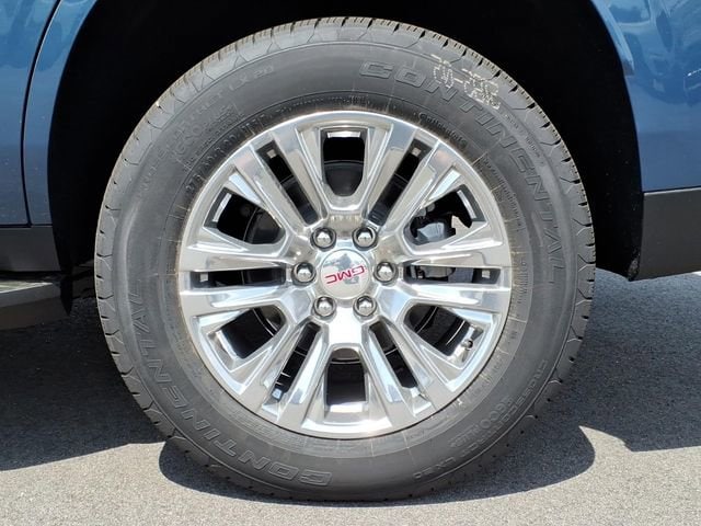 2026 GMC Yukon Denali - Photo 6