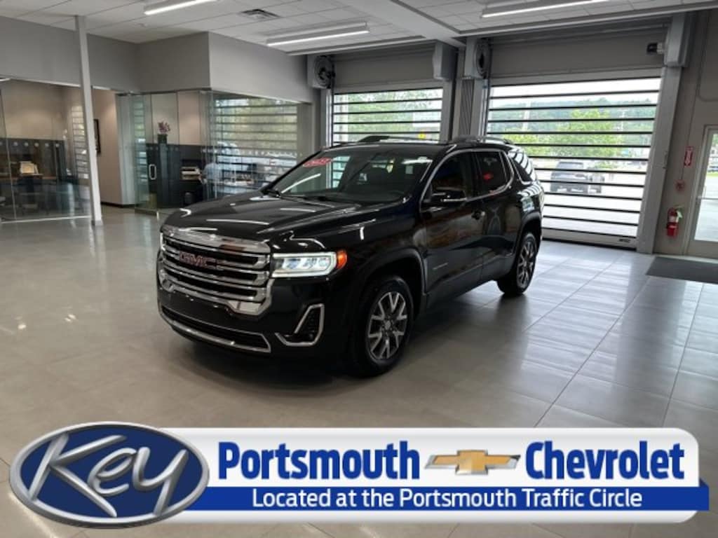 Used 2023 GMC Acadia SLT SUV