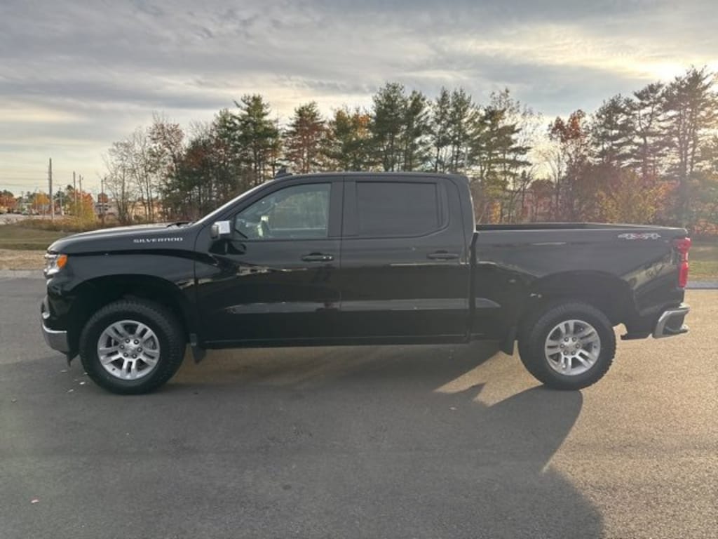 Used 2022 Chevrolet Silverado 1500 LT Truck