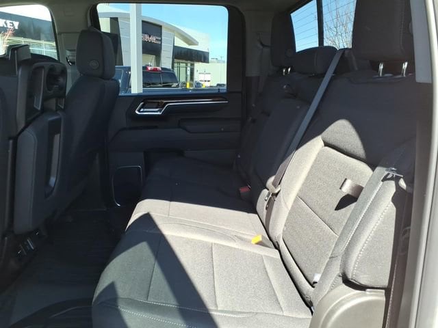 2025 GMC Sierra 2500HD SLE - Photo 17