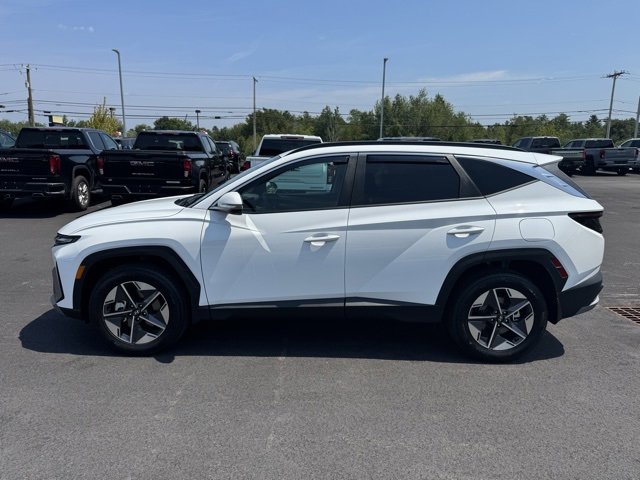 2025 Hyundai Tucson SEL Convenience photo 2