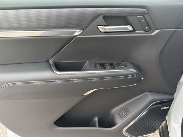 2026 GMC Acadia Elevation - Photo 10
