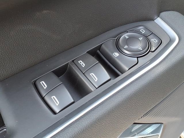 2026 GMC Sierra 1500 SLE - Photo 18