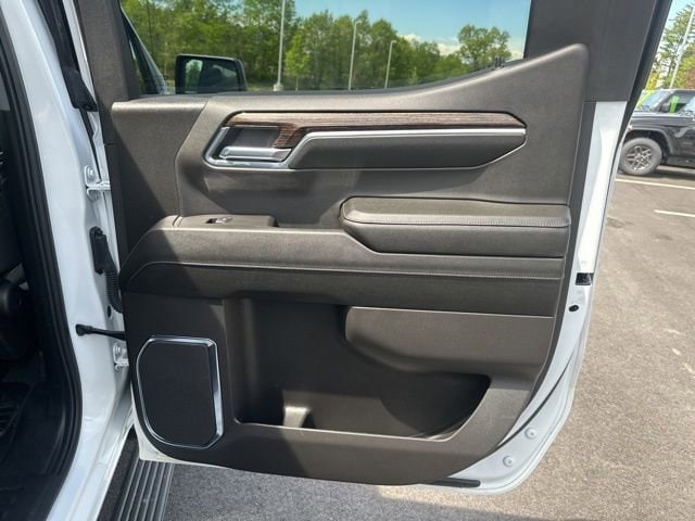 2024 GMC Sierra 1500 Elevation - Photo 13