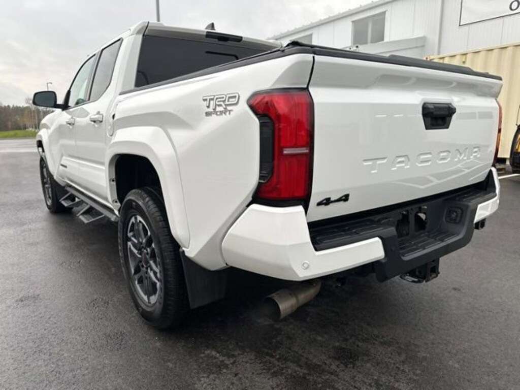 Used 2024 Toyota Tacoma 4WD SR5