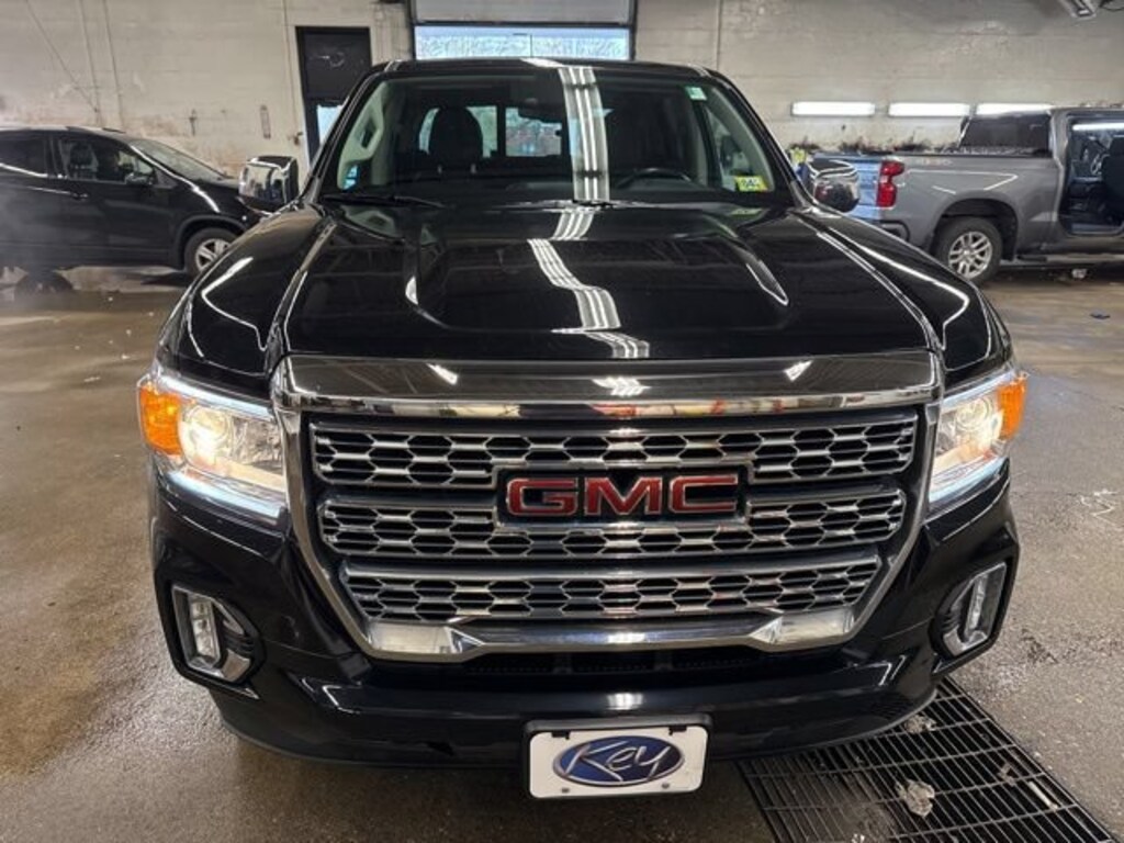 Used 2022 GMC Canyon Denali Truck
