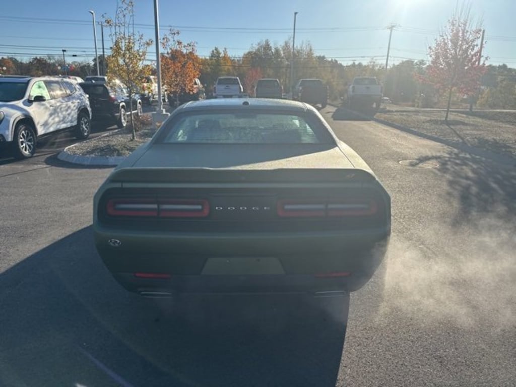 Used 2019 Dodge Challenger SXT