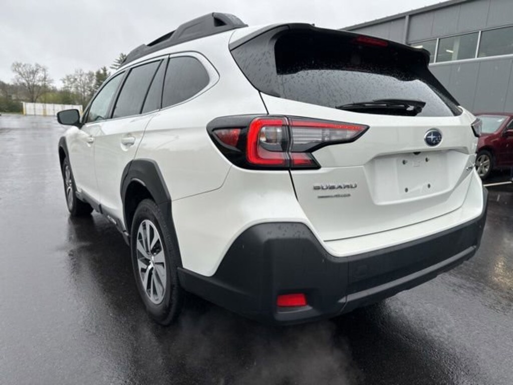 Used 2024 Subaru Outback Premium