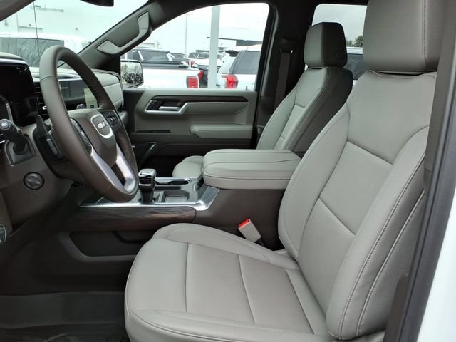 2026 GMC Sierra 1500 SLT - Photo 16