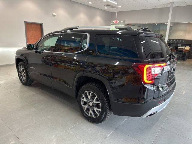 2023 Gmc Acadia SLT photo 2