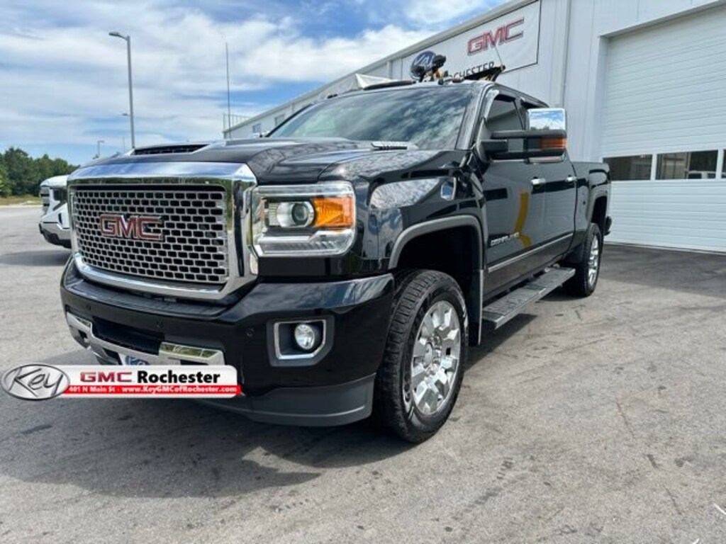 Used 2017 GMC Sierra 2500 HD Denali Truck