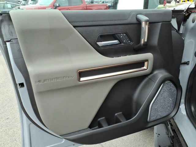2025 GMC HUMMER EV 2X - Photo 19