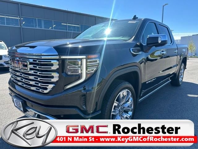 2023 GMC Sierra 4WD Crew Cab Short Box Denali's photo