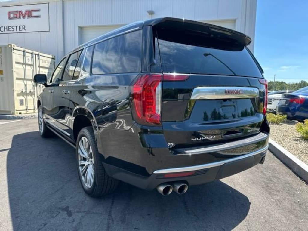 Used 2022 GMC Yukon XL Denali SUV
