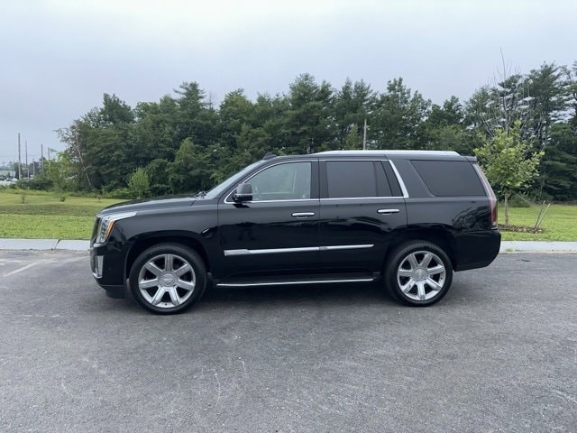 Used 2020 Cadillac Escalade Luxury with VIN 1GYS4BKJ0LR225057 for sale in Rochester, NH