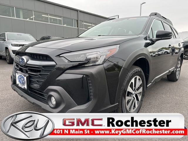 2024 Subaru Outback Premium's photo