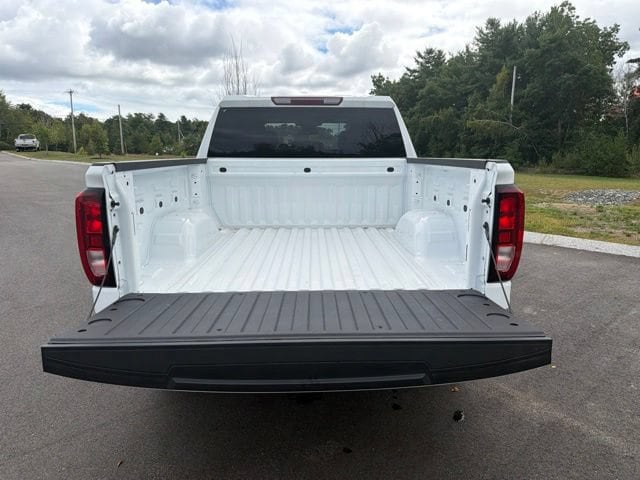 2026 GMC Sierra 1500 Pro - Photo 9