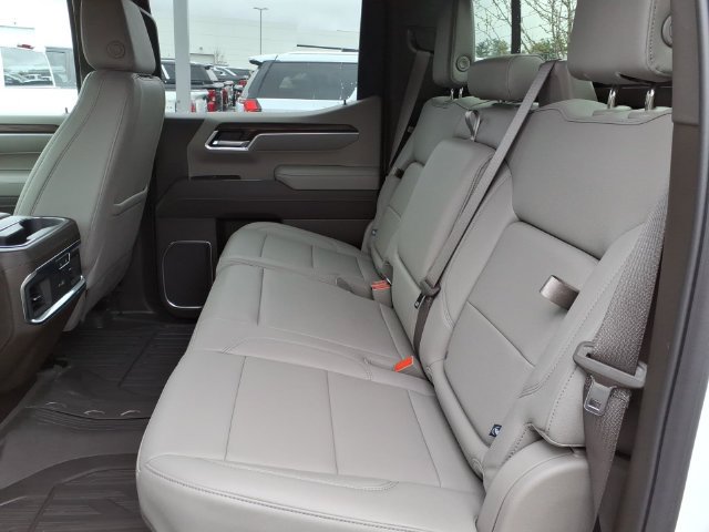 2026 GMC Sierra 1500 SLT - Photo 19