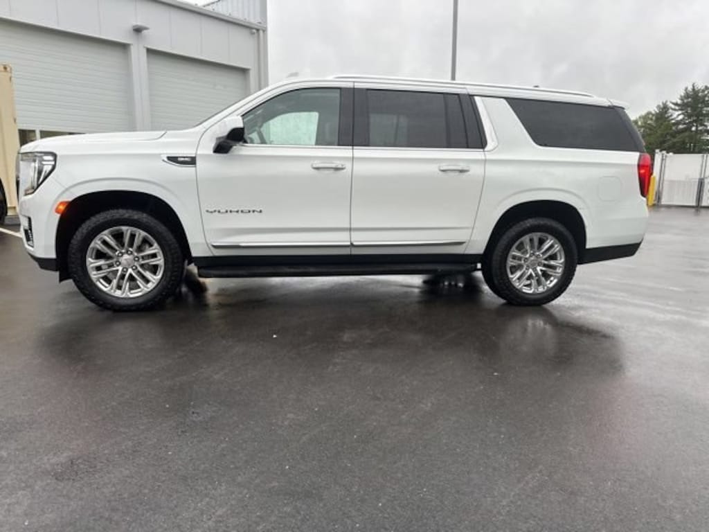 Used 2023 GMC Yukon XL SLT SUV