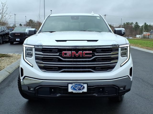 2026 GMC Sierra 1500 SLT - Photo 8