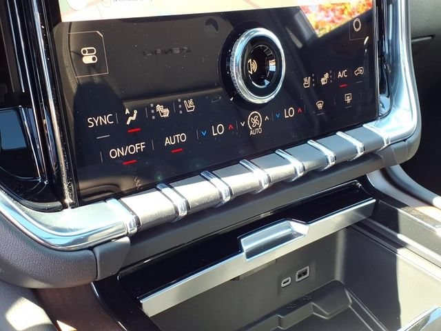 2026 GMC Yukon XL Denali - Photo 23