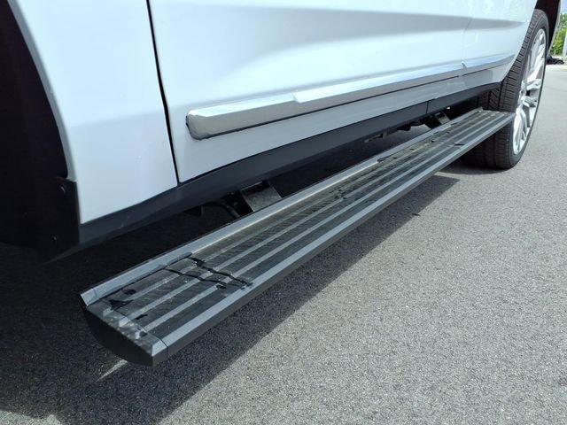 2026 GMC Yukon Denali - Photo 7