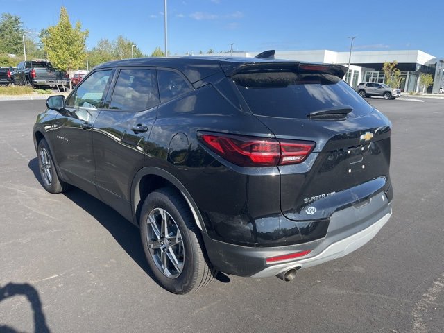 2023 Chevrolet Blazer 2LT photo 3