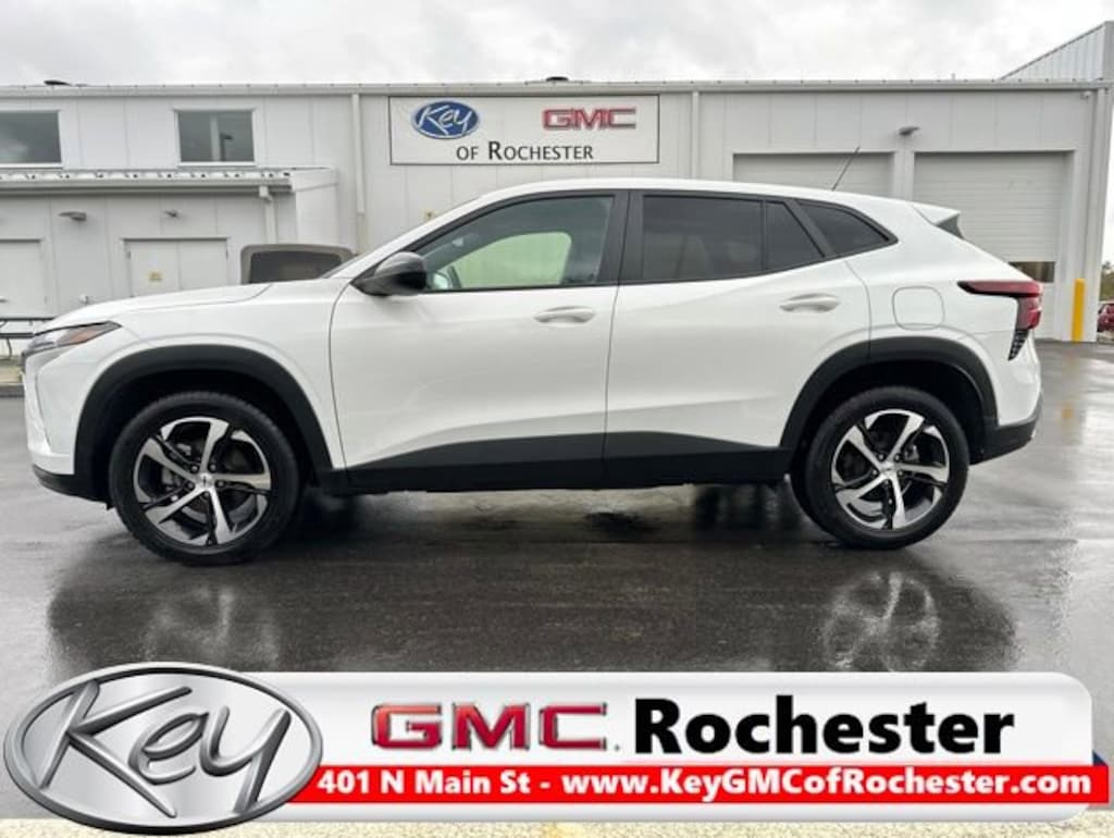 Used 2025 Chevrolet Trax 1RS SUV