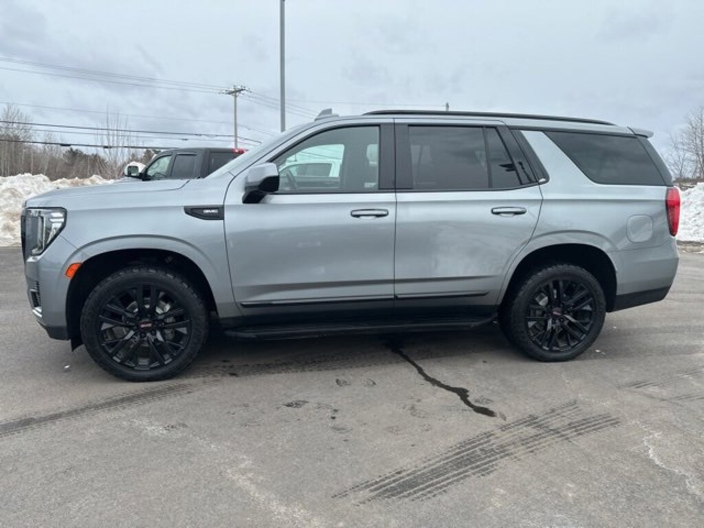 Used 2023 GMC Yukon SLT SUV