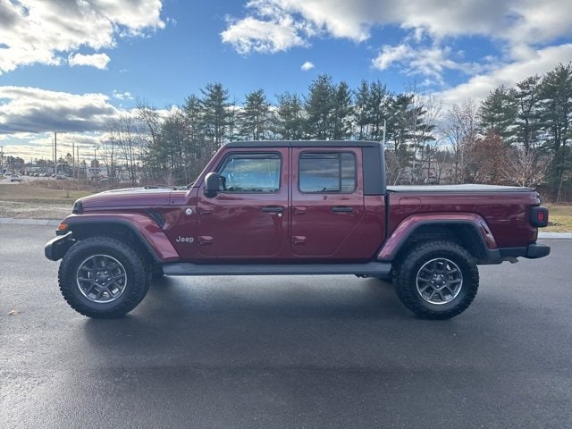 2021 Jeep Gladiator Overland photo 2