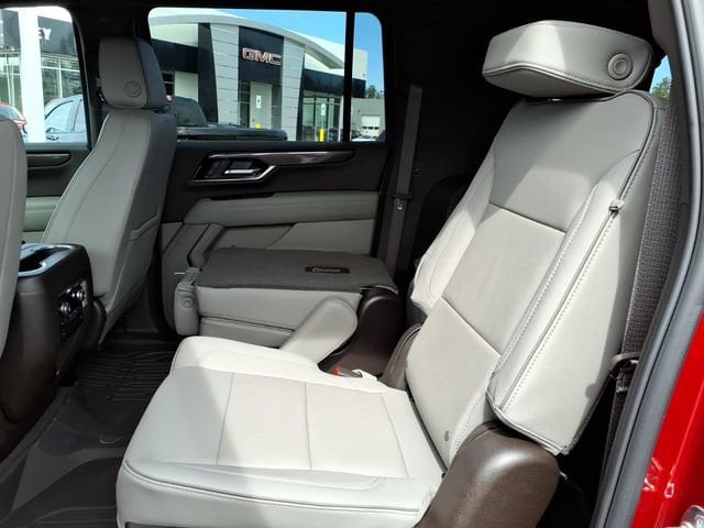 2026 GMC Yukon XL Elevation - Photo 11