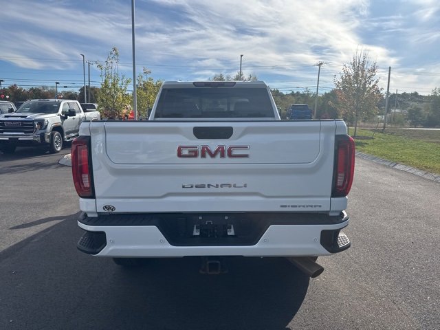 2022 Gmc Sierra 2500 HD Denali photo 4