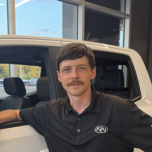 Staff member Nick Pridham from ID_5e1500f19066