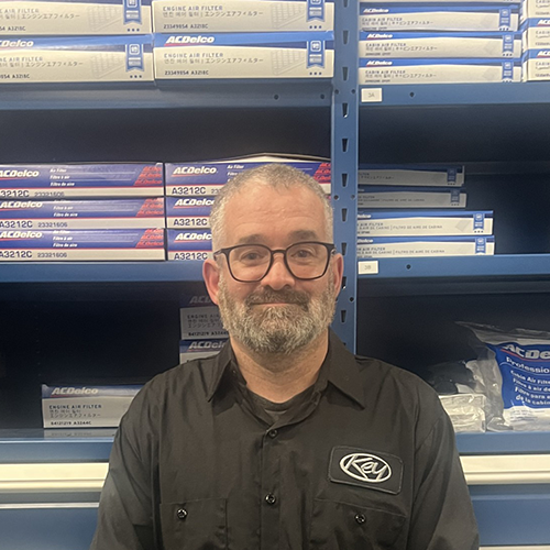 Staff member Jason Lane from ID_258da7a2ce35