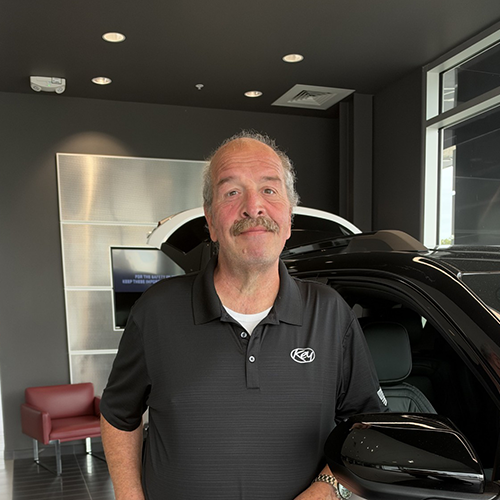 Staff member Jeff Comeau from ID_5e1500f19066