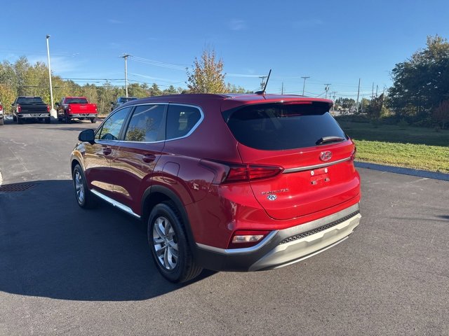 2020 Hyundai Santa Fe SE photo 3