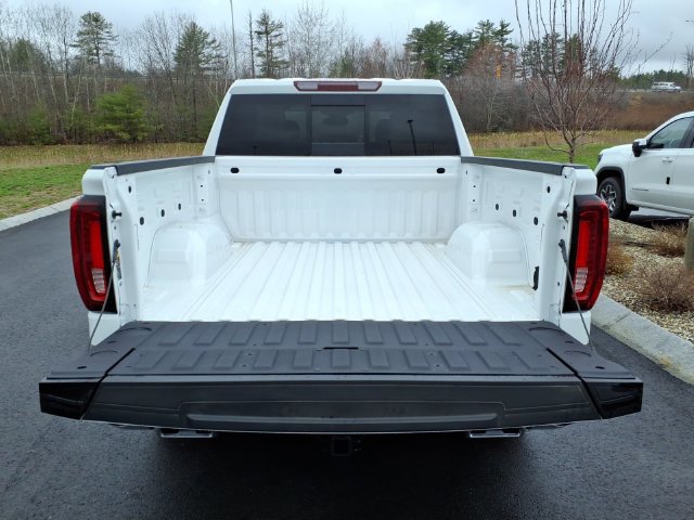 2026 GMC Sierra 1500 SLT - Photo 4