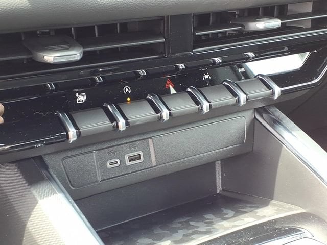2026 GMC Canyon Elevation - Photo 20