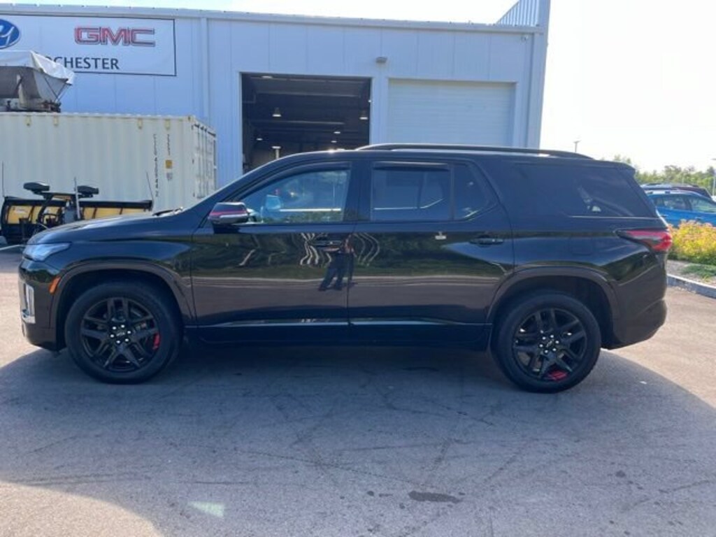 Used 2023 Chevrolet Traverse Premier SUV