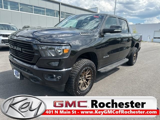 2020 RAM 1500 Big Horn/Lone Star 4x4 Crew Cab 5'7's photo