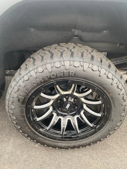 2026 GMC Sierra 1500 SLT - Photo 13
