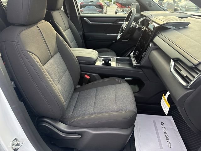 2026 GMC Acadia Elevation - Photo 28