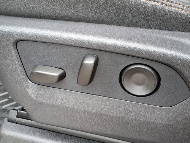 2026 GMC Sierra 1500 AT4 - Photo 14