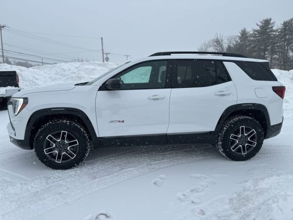 Used 2026 GMC Terrain AT4 SUV